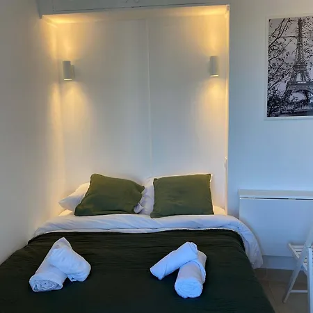 363 Ana- Cosy Center *